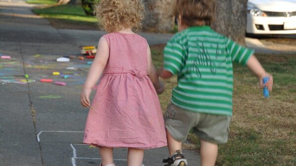 Toddlers playing hopscotch - Molecular Switch