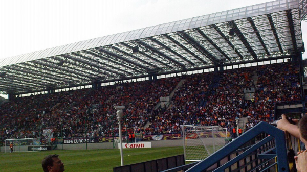The Netherlands warming up. Photo: Mateusz Giełczyński, CC BY-SA 3.0 https://creativecommons.org/licenses/by/3.0/deed.en via Wikimedia Commons