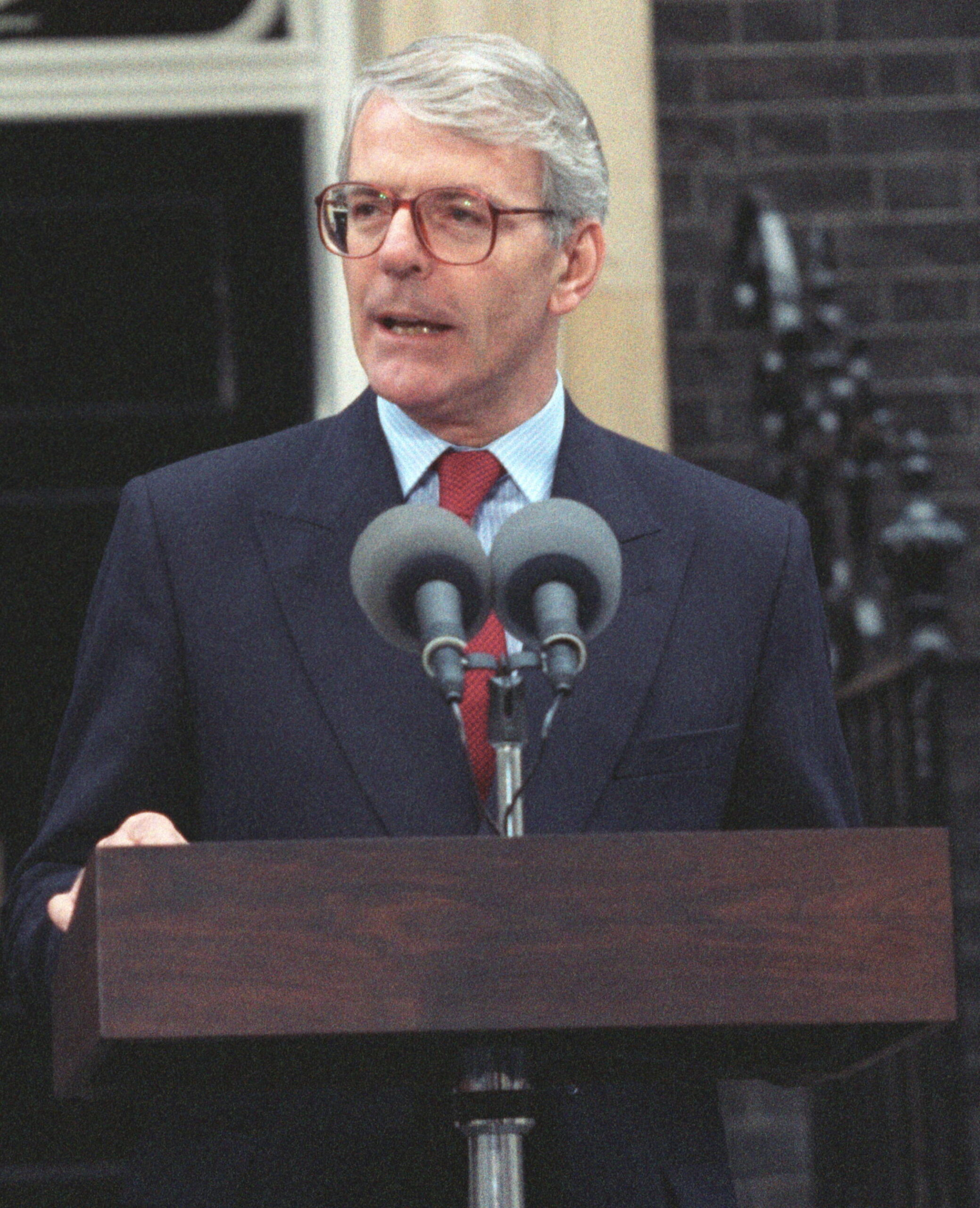 John Major gives a speech at No 10